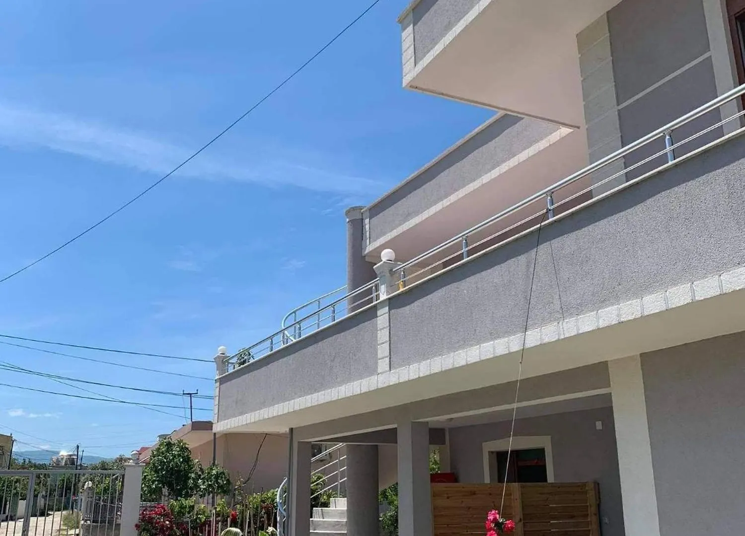 Πανσιόν Elite Inn Vlorë