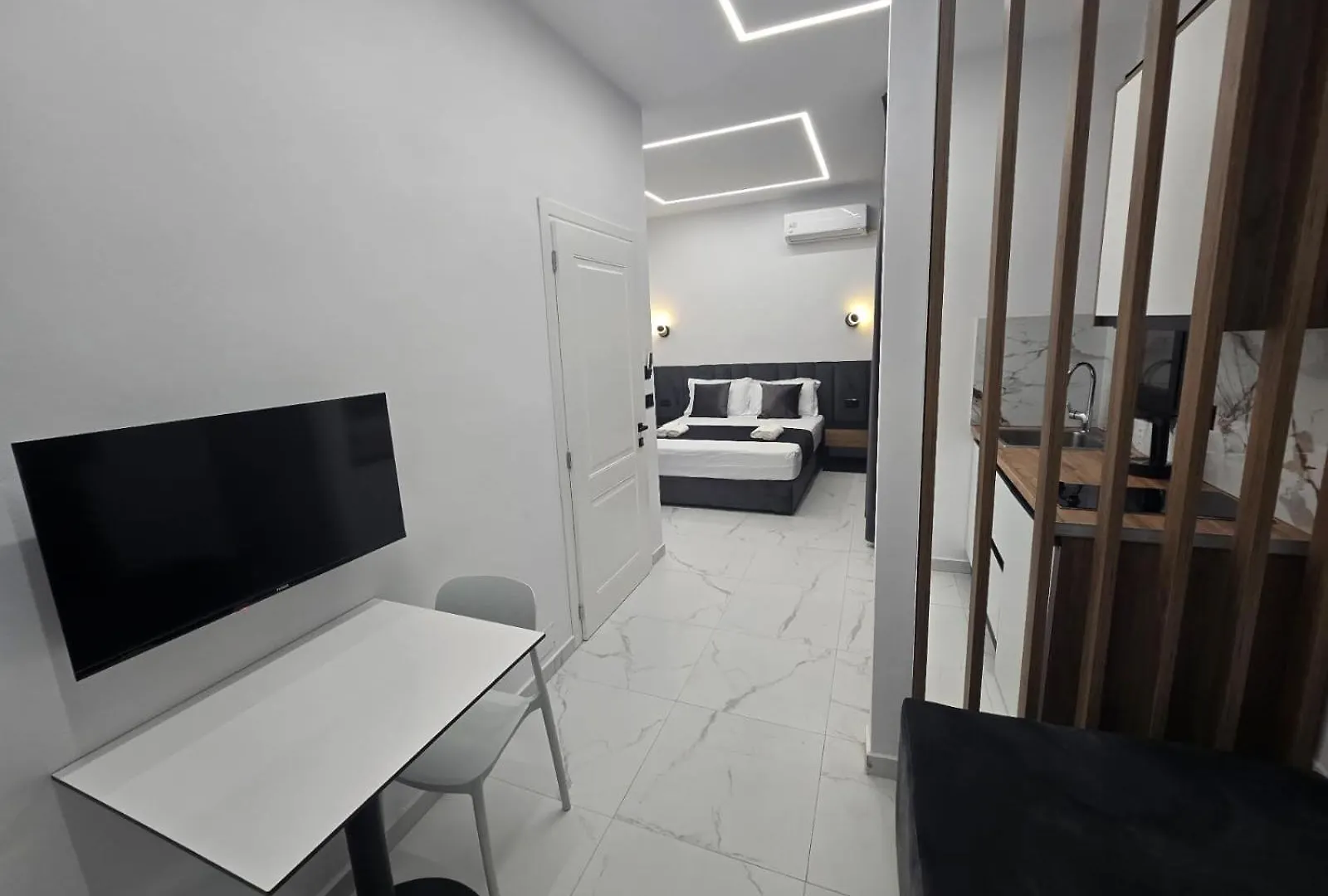 Elite Inn Vlorë Αλβανία